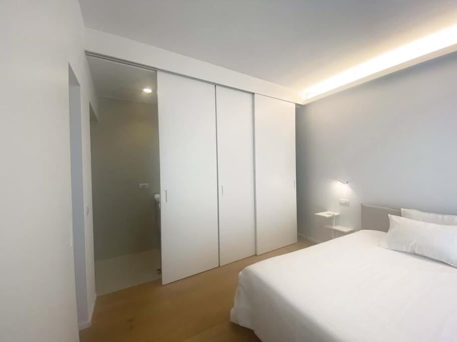 The Window On The Theatre And The Cathedral - Luxury Apartment Como Kültér fotó
