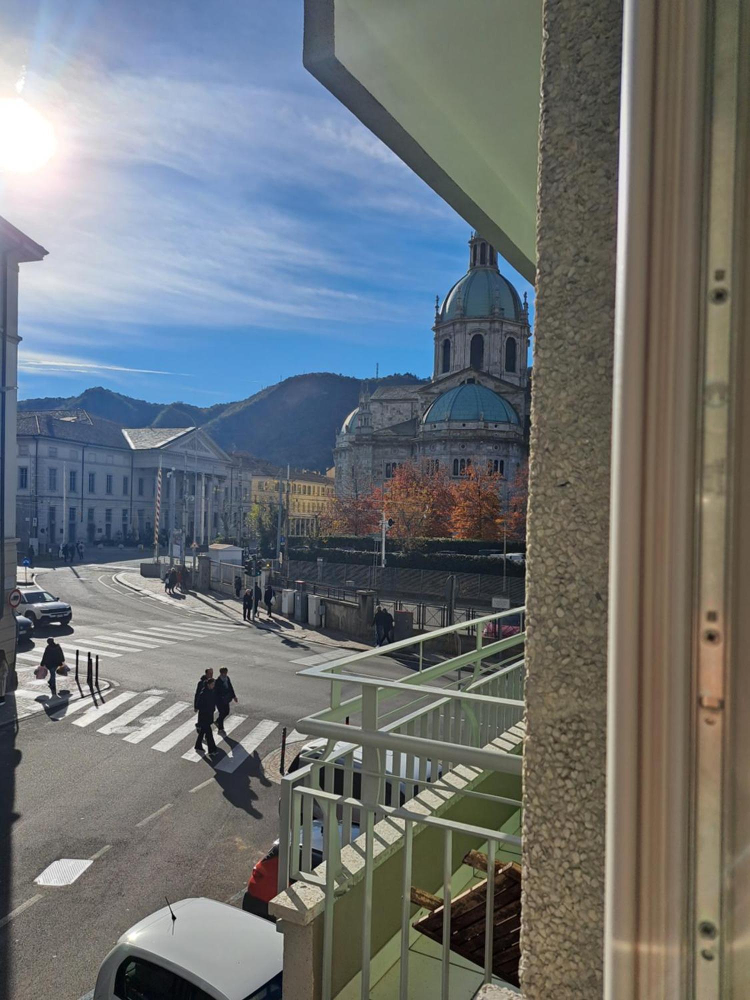 The Window On The Theatre And The Cathedral - Luxury Apartment Como Kültér fotó